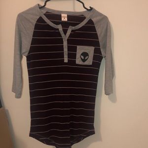 Burgundy/Grey Striped Quarter Sleeve top